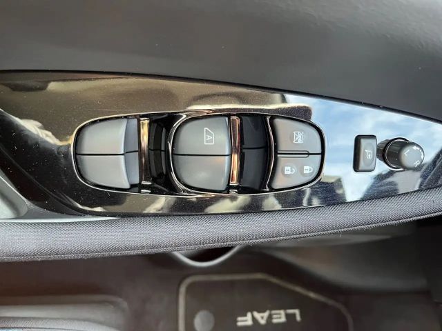 Nissan Leaf N-Connecta