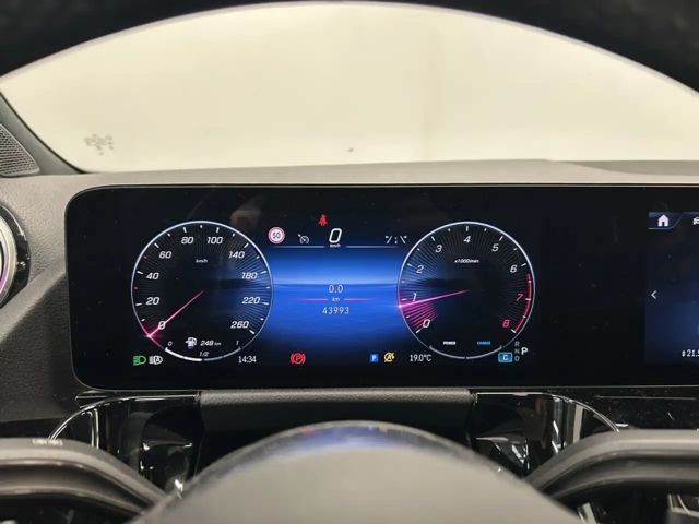 Mercedes-Benz B 180 Luxury Line