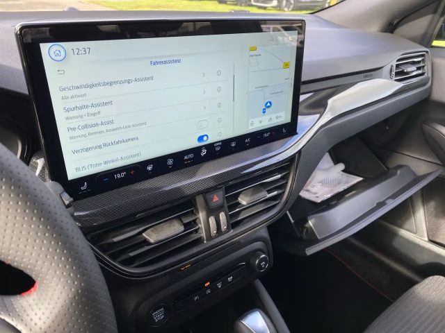 Ford Focus EcoBoost ST Line Wagon