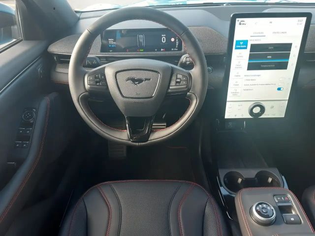 Ford Mustang Mach-E AWD Extended range