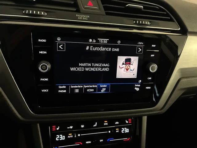 Volkswagen Touran DSG