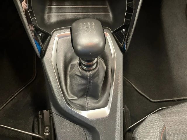 Peugeot 2008 Active Pack PureTech