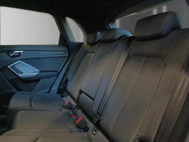 Audi Q3 35 TFSI S-Tronic
