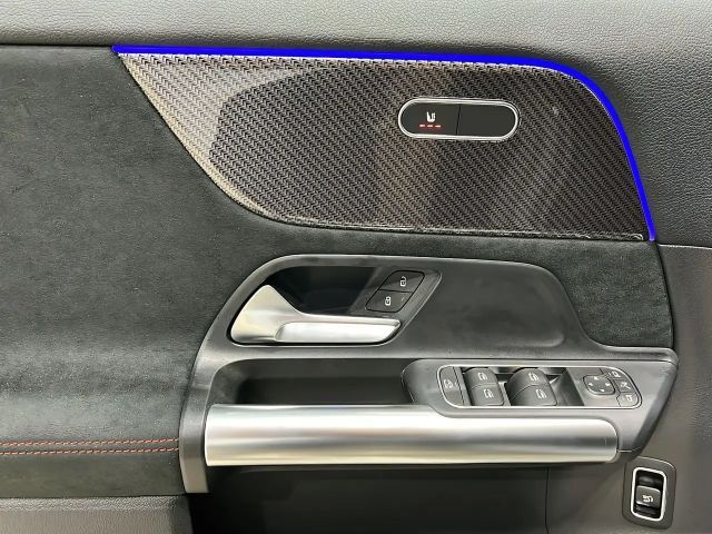 Mercedes-Benz GLA 200 AMG Line GLA 200 d