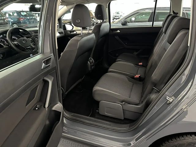Volkswagen Touran 2,0 TDI *NAVI*ACC*PANO*Sitzheizung*PDC vo/hi*
