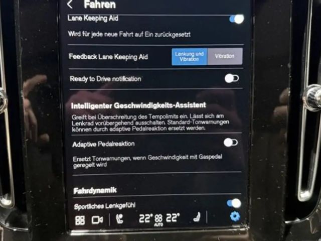 Volvo XC40 Dark Plus