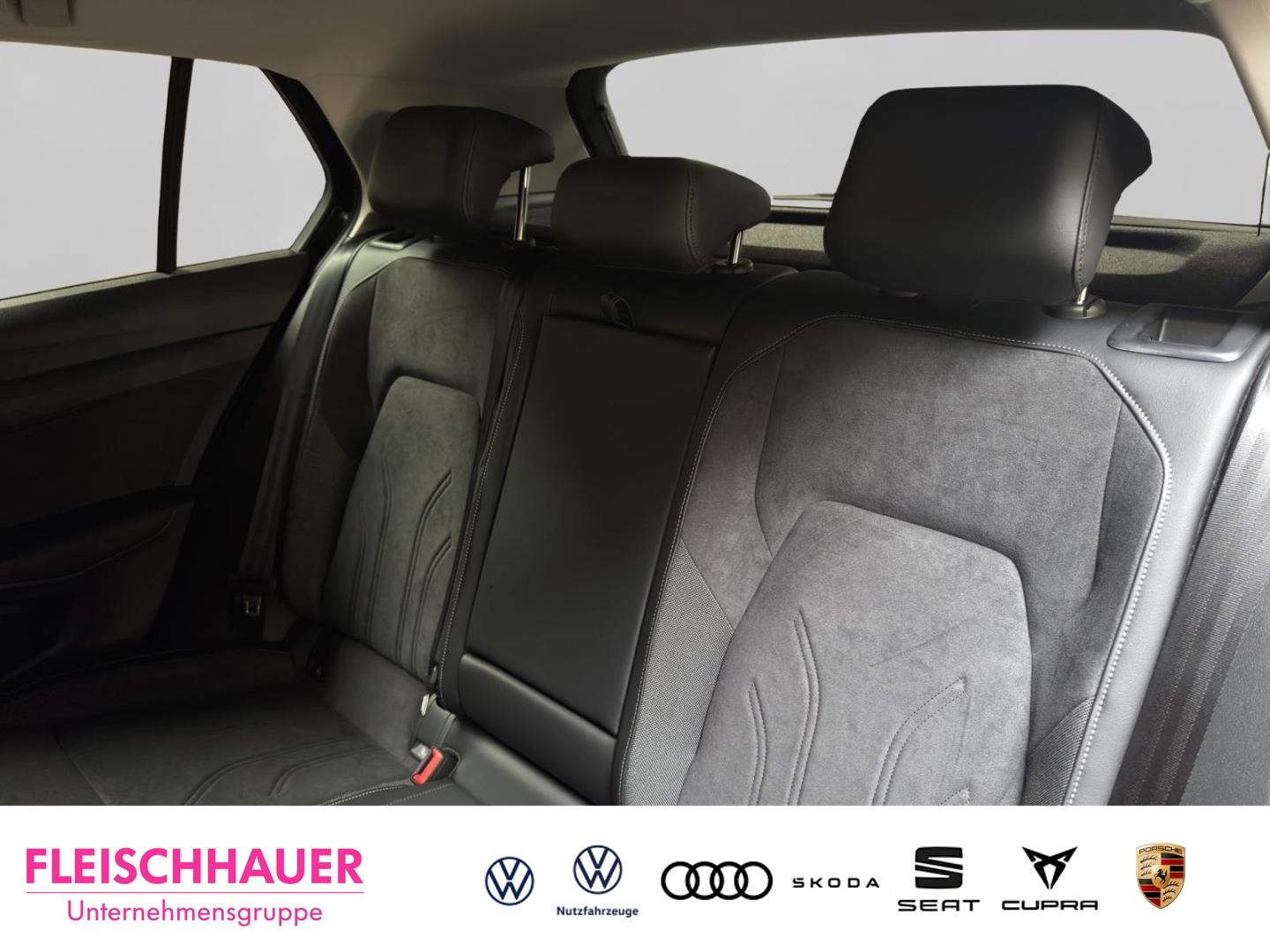 Volkswagen Golf 1.5 eTSI DSG Style