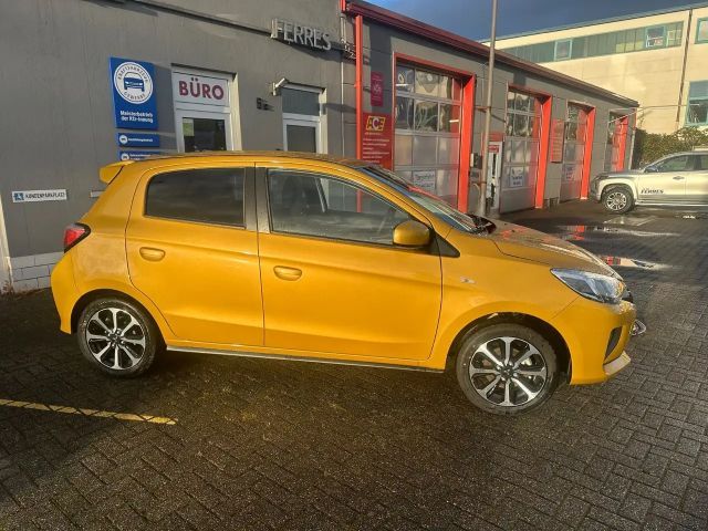 Mitsubishi Space Star Star