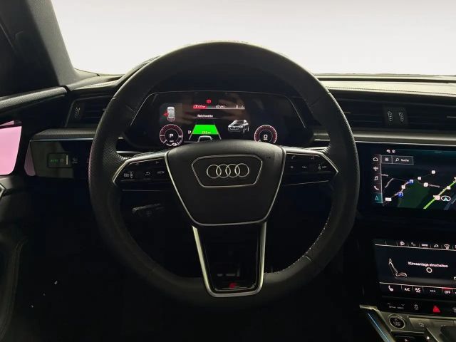 Audi Q8 e-tron 55 Quattro S-Line
