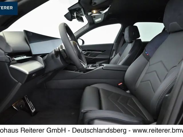 BMW 520 520d M-Sport Sedan xDrive