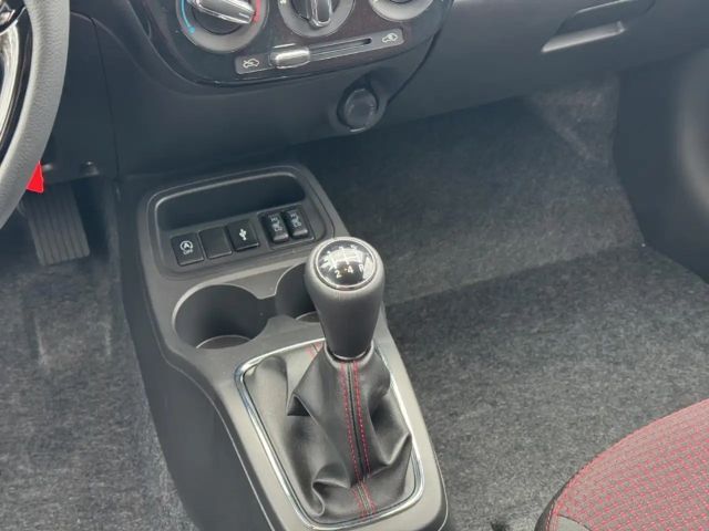 Mitsubishi Space Star Star