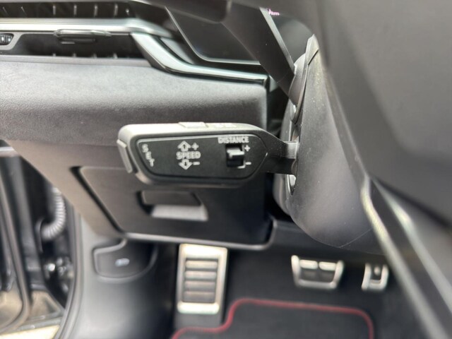 Audi A6 Avant Quattro S-Tronic