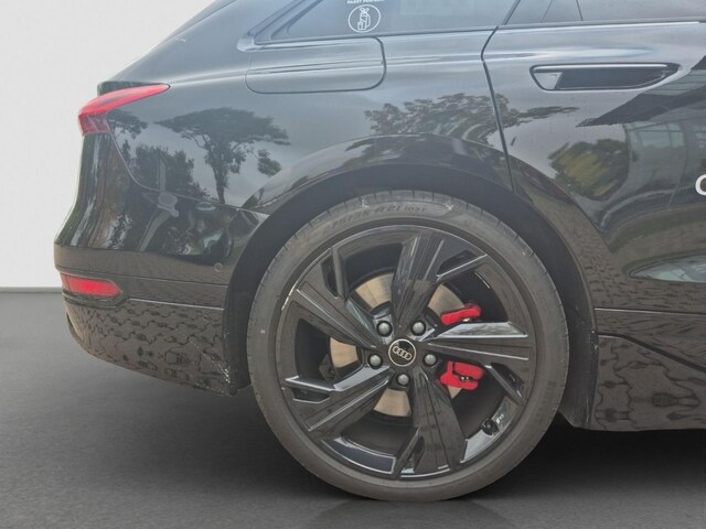 Audi A6 e-tron Avant Quattro