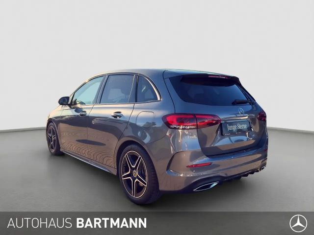 Mercedes-Benz B 200 4MATIC AMG Line