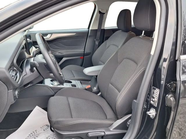 Ford Focus Titanium Wagon