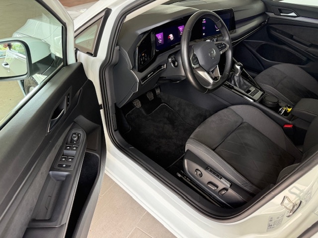 Volkswagen Golf 1.5 TSI Golf VIII