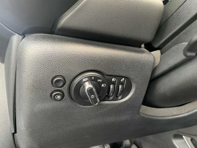 MINI Cooper Cabrio Autom. NAVI/APPLE/LED/DAB/KLIMAAUT