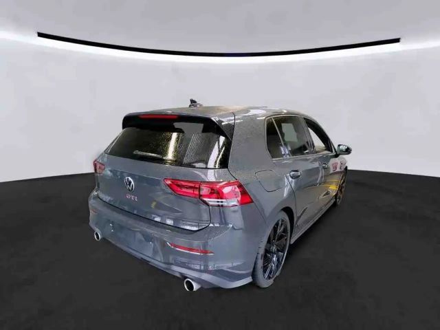 Volkswagen Golf 2.0 TSI DSG GTI