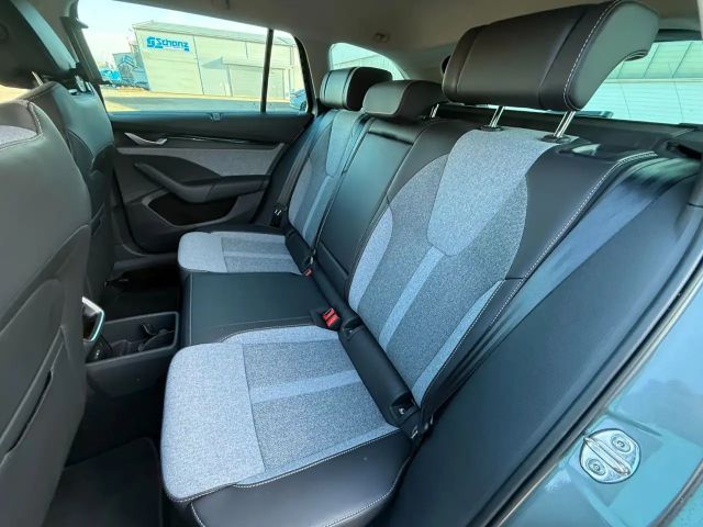 Skoda Octavia Combi Selection