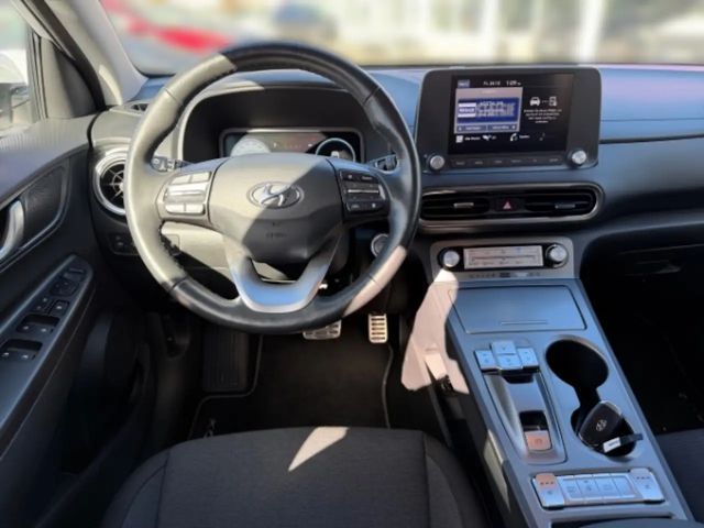 Hyundai Kona 2WD Electric Trend