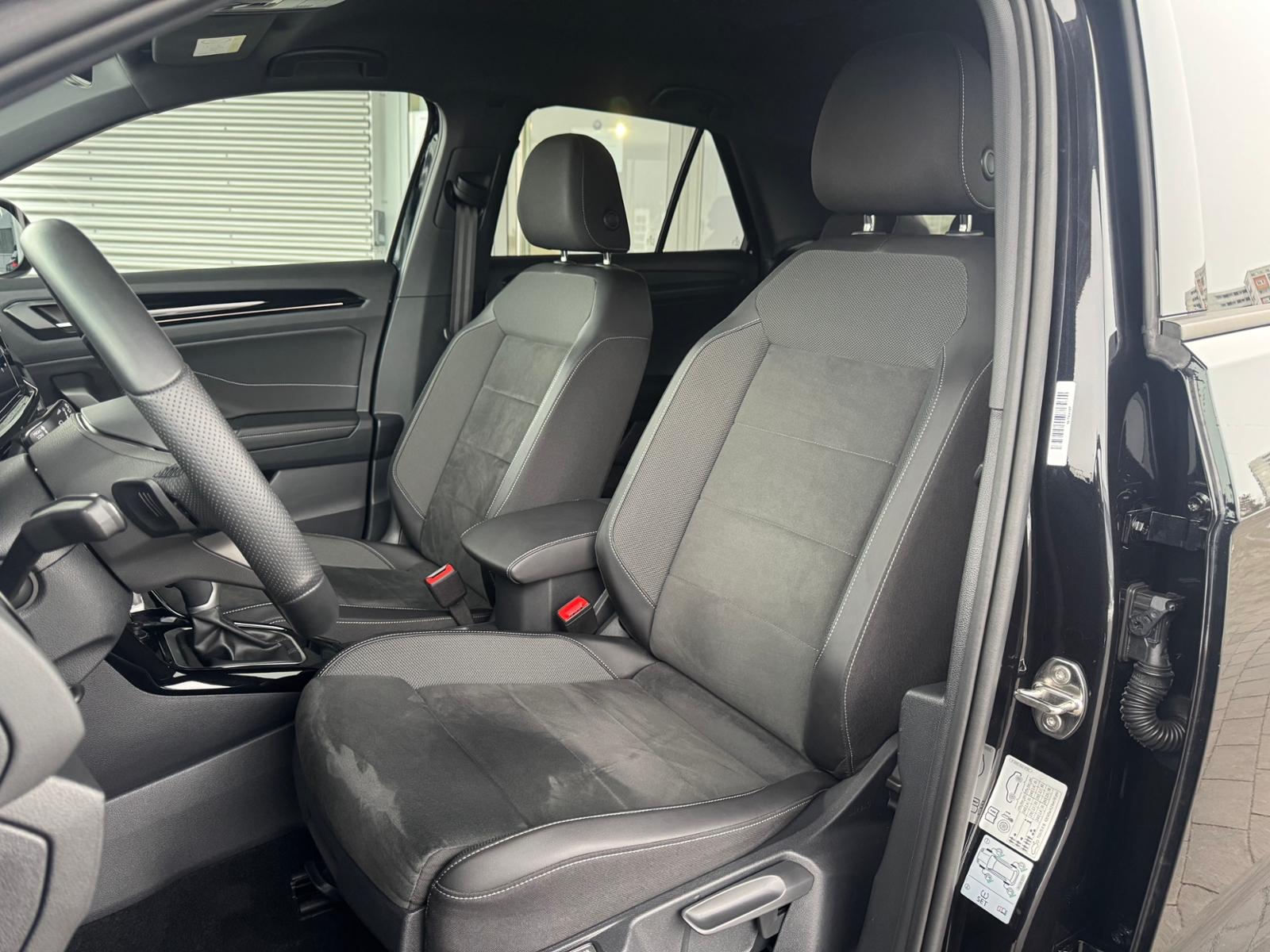 Volkswagen T-Roc 1.5 TSI DSG R-Line