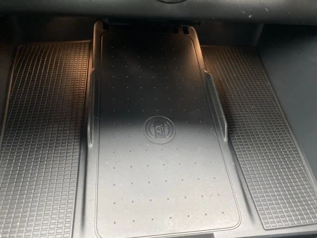 Volvo XC40 Dark Plus