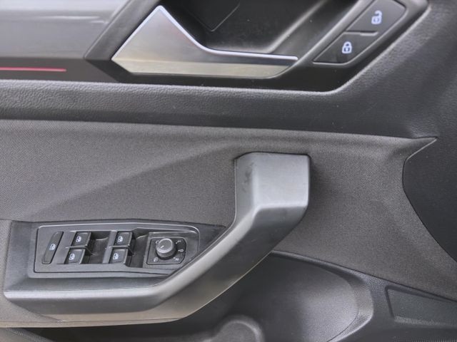 Volkswagen T-Roc 1.5 TSI DSG Sport