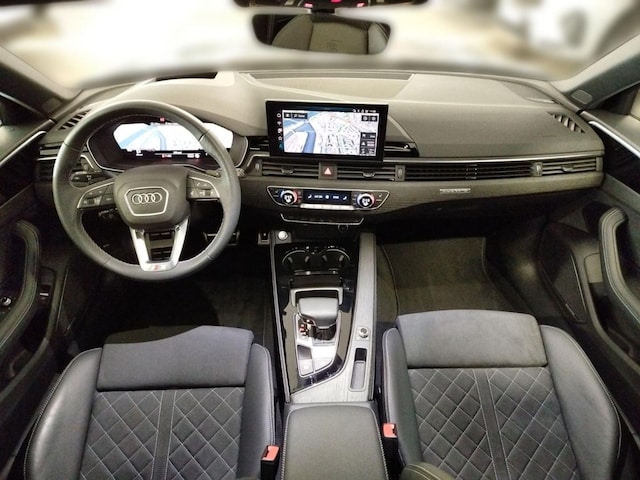 Audi A4 40 TFSI Avant Quattro S-Line S-Tronic