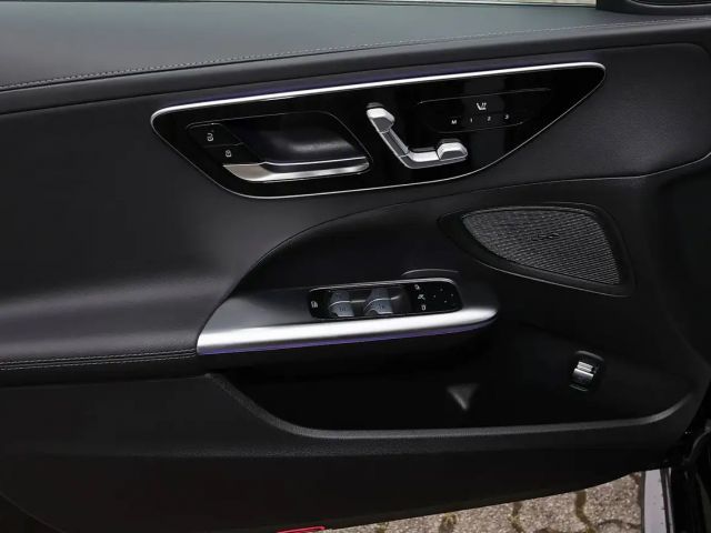 Mercedes-Benz C 180 AMG Line Sedan