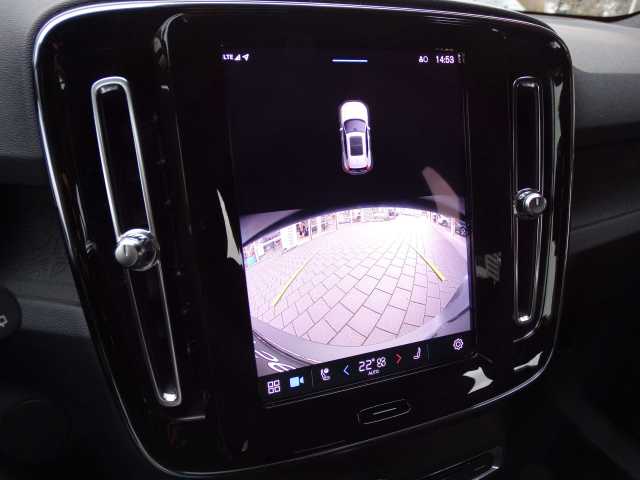 Volvo XC40 AWD Plus Recharge Twin Engine