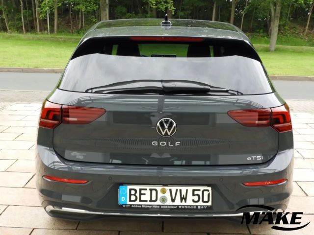 Volkswagen Golf 1.5 eTSI DSG