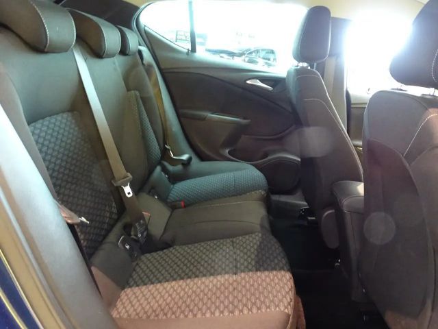 Opel Astra 1.2 Turbo Edition Turbo