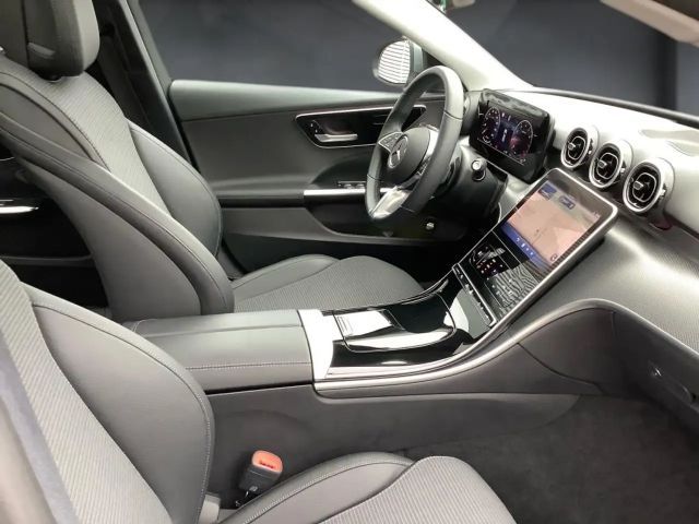 Mercedes-Benz C 180 AVANTGARDE Estate