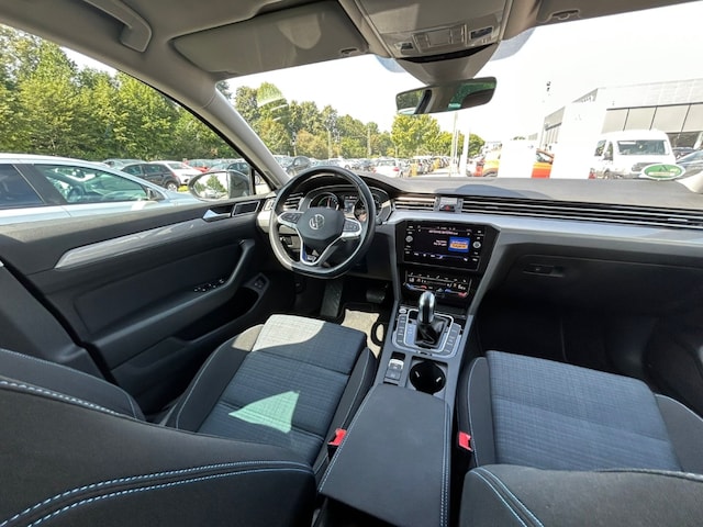 Volkswagen Passat DSG GTE Variant