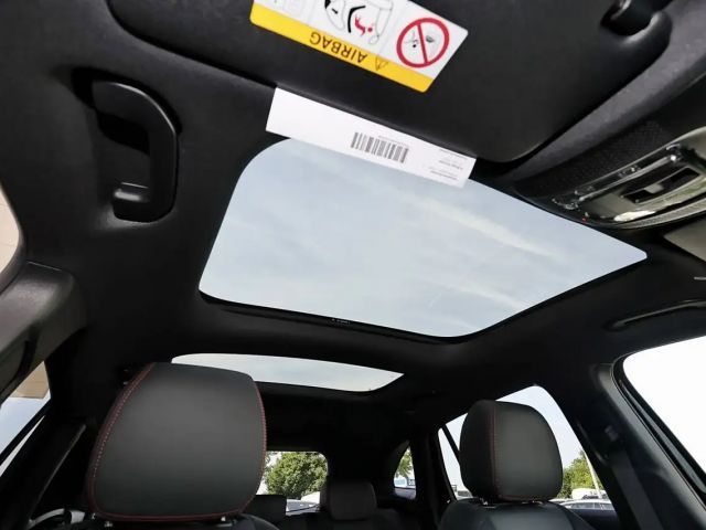 Mercedes-Benz GLA 200 AMG Line