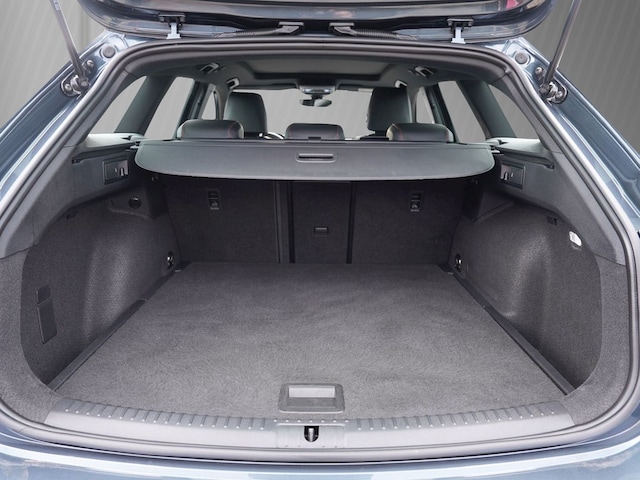 Seat Leon 1.5 eTSI DSG FR-lijn Sportstourer