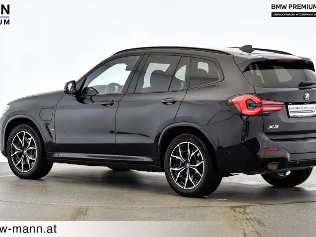 BMW X3 xDrive30e