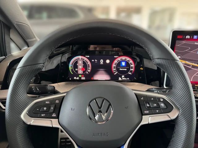 Volkswagen Golf GTE eHybrid