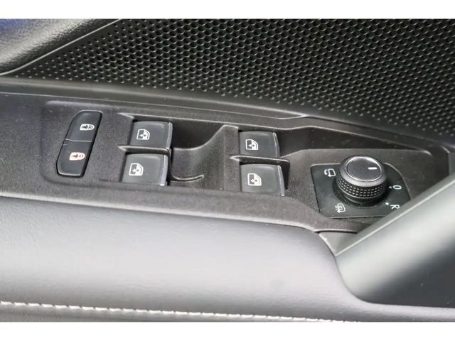 Volkswagen Tayron 2.0 TDI DSG R-Line