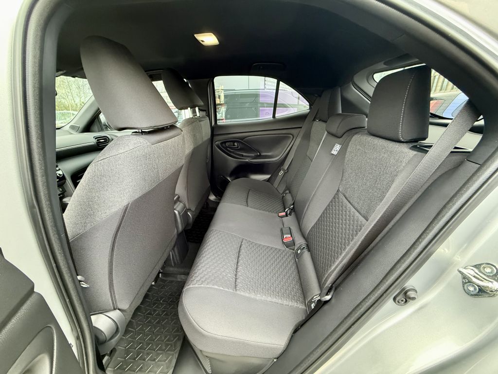 Toyota Yaris Cross 4x2 5-deurs Plus