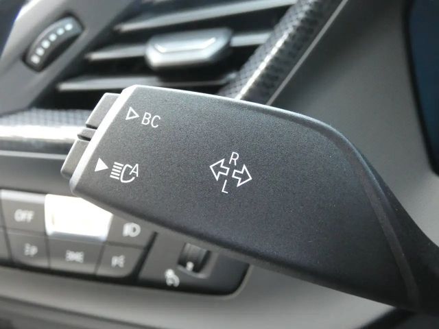 BMW 118 118d M-Sport Sedan