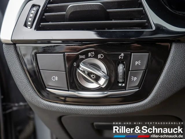 BMW 530 530d M-Sport Touring xDrive