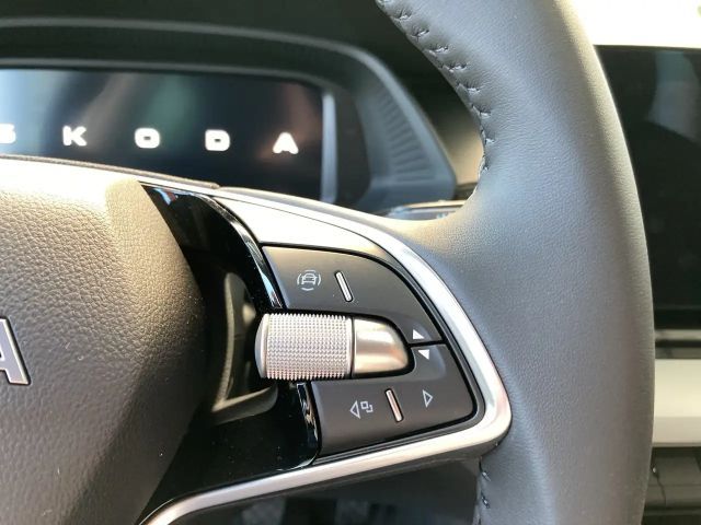 Skoda Octavia Essence TSI