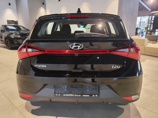 Hyundai i20 Hybrid Trend