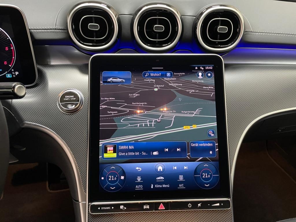 Mercedes-Benz C 300 AVANTGARDE C 300 d Sedan