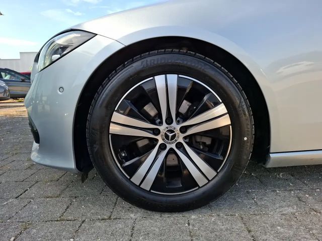 Mercedes-Benz C 180 AVANTGARDE Estate