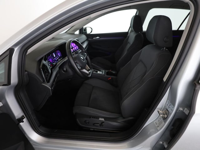 Volkswagen Golf 1.5 eTSI Golf VIII Style