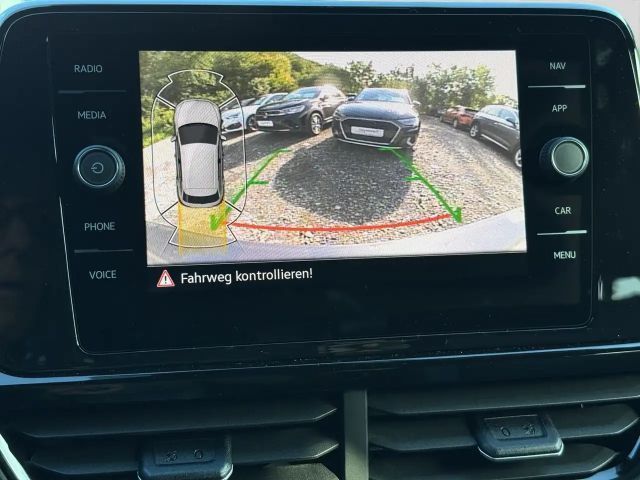 Volkswagen T-Roc 1.5 TSI DSG IQ.Drive R-Line