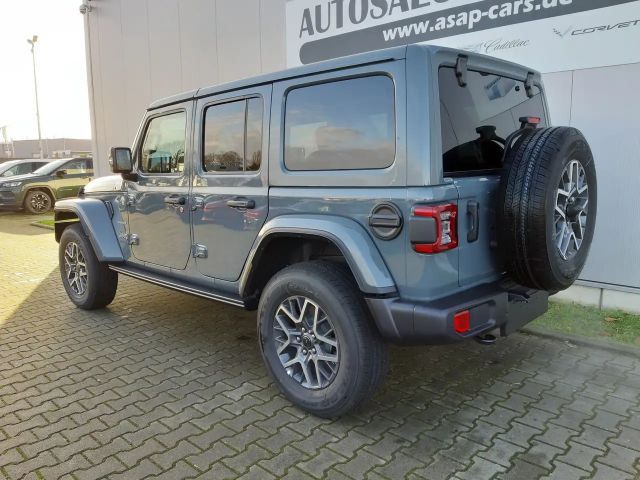 Jeep Wrangler Sahara