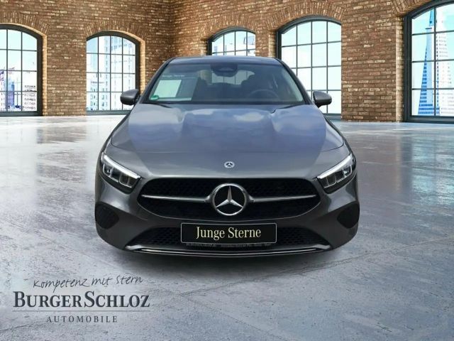 Mercedes-Benz A 180 Hatchback